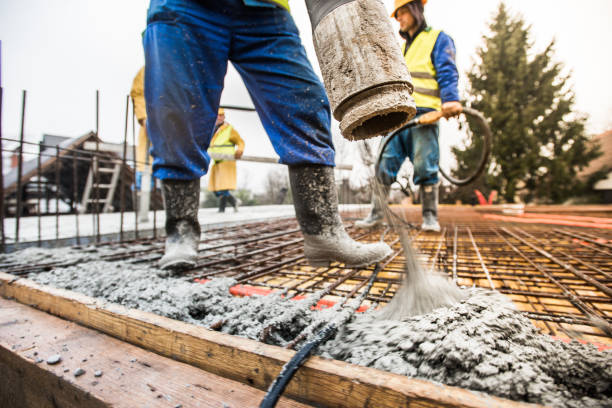 Best Commercial Concrete Services in Mascotte, FL